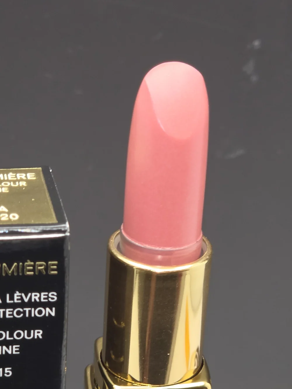 RARE CHANEL AQUALUMIÈRE LIPSHINE- 52 